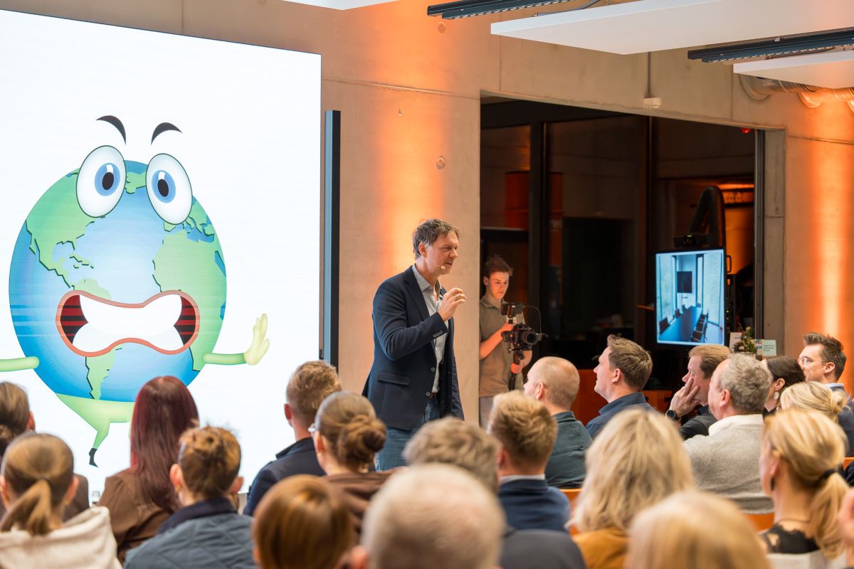 Authentisch cooler Vortrag von Prof. Dr. Volker Busch