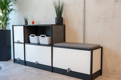 Anpassungsfähige, flexible Schränke bieten den idealen Stauraum am Arbeitsplatz